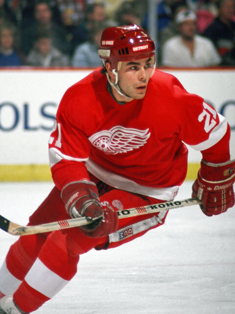 Адам Оутс в составе "Детройта"