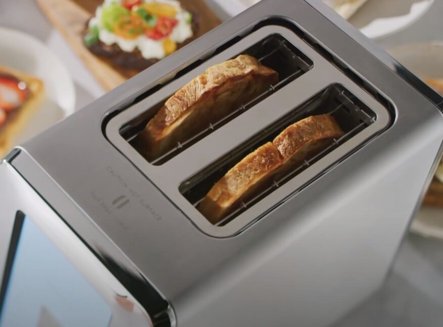 Умный тостер с сенсорным экраном