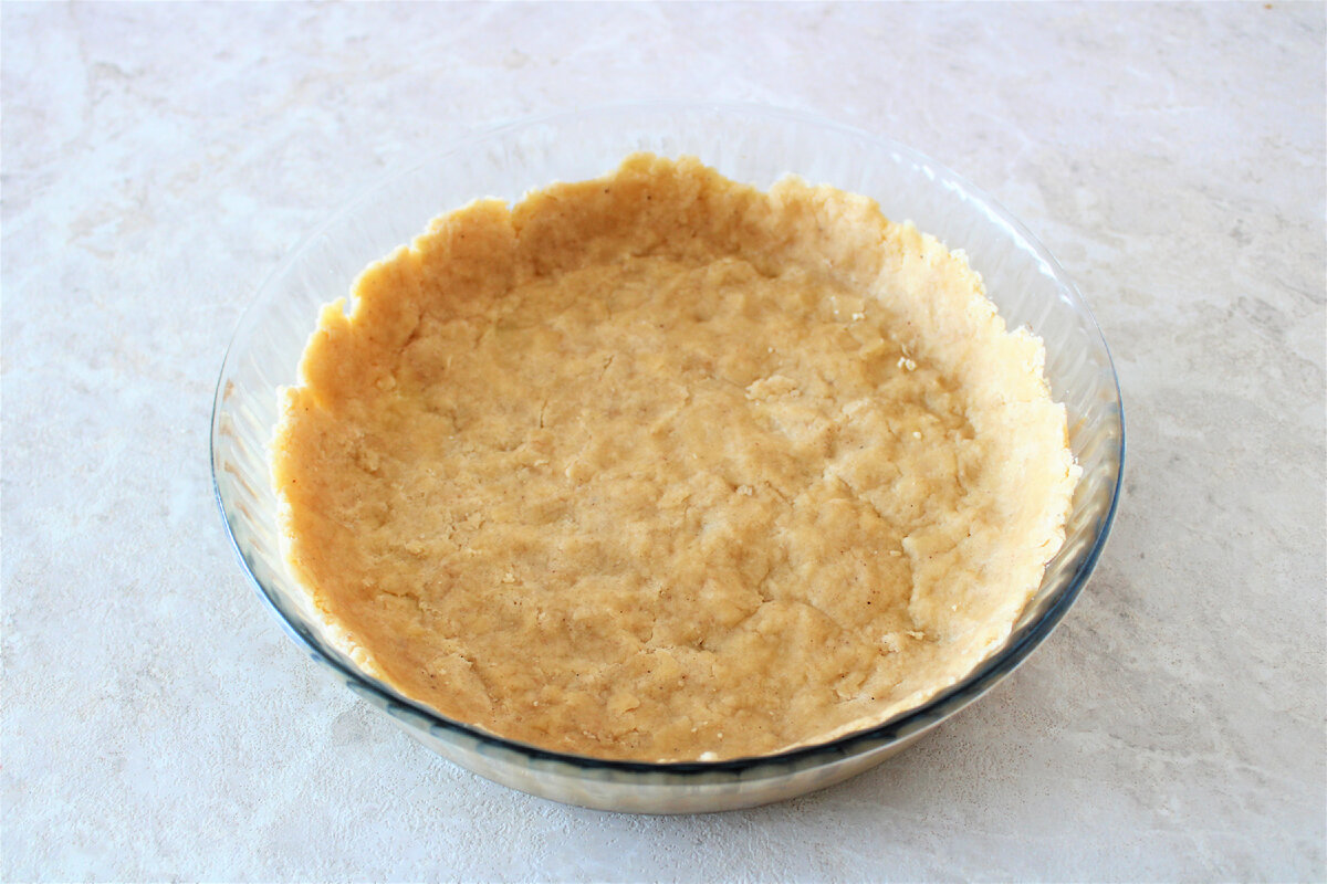 Пирог с сахарной корочкой