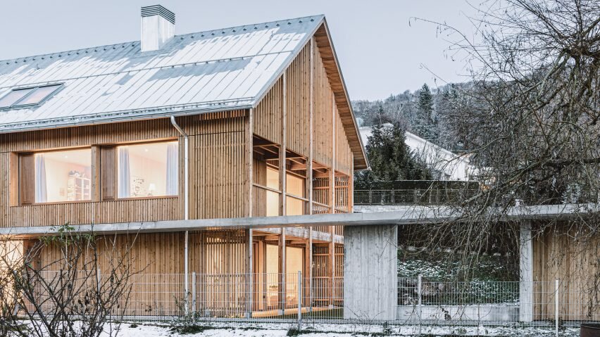 Источник изображения - https://static.dezeen.com/uploads/2022/08/haus-l-dunkelschwarz-austria_hero_dezeen_2364_col_1-852x479.jpg