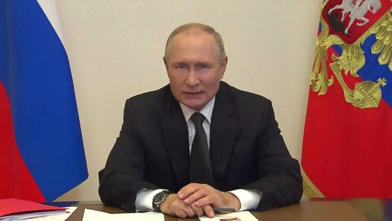    Владимир Путин принял решение о введении военного положения в четырех новых регионах РФ Марина Шарт