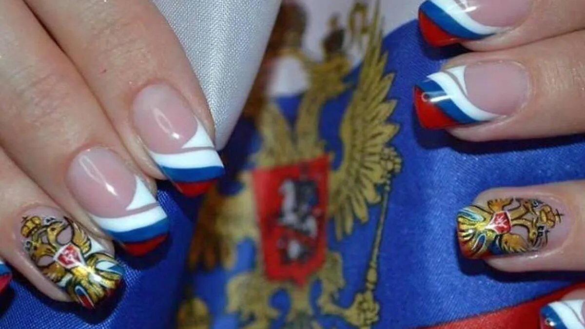 Дизайн ногтей флаг россии (78 фото)