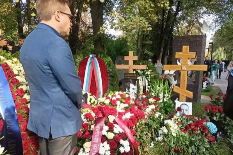 Могила чуриковой сегодня фото