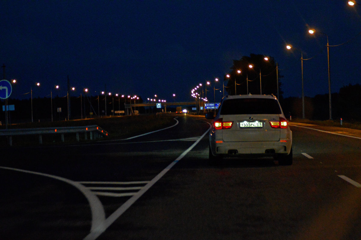 Ночная трасса М4/Фото с сайта fotokto.ru