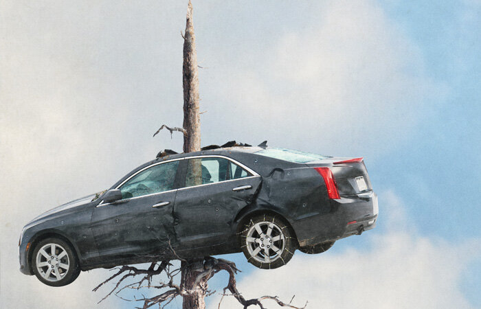 Это кусок постера к фильму. В самом фильме вы такого кадра не увидите. Не ведитесь!