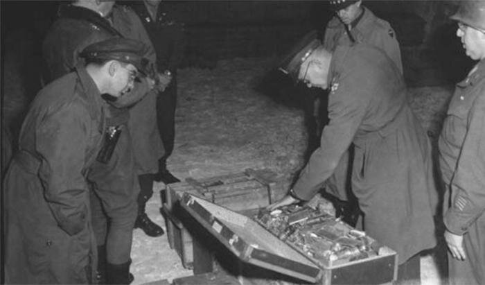 #Сокровища#История#Гитлер#Война