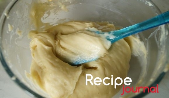 Приготовить заварное тесто.