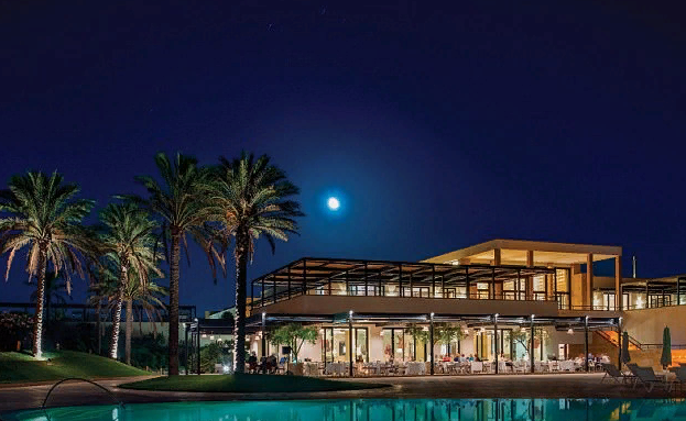  Отель Rocco Forte Verdura Resort , расположен в долине оливковых рощ