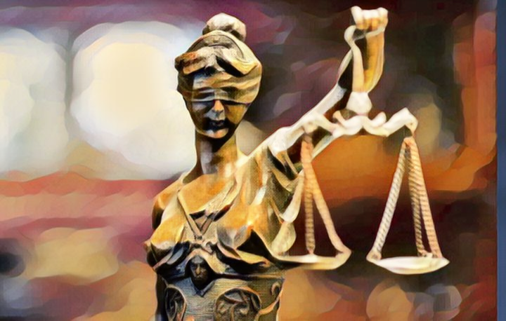 И тут в одной вполне респектабельной хедхантинговой фирме  вижу обьяву - временная работа помощником архивариуса в Верховном суде. Прекрасно! Верховный суд  - уже гарантия что все чисто. Ведь ВС и конкурсы по выполнению для него подрядных работ должен проводить максимально прозрачно и честно и проверять  подрядчиков на чистоту.... 