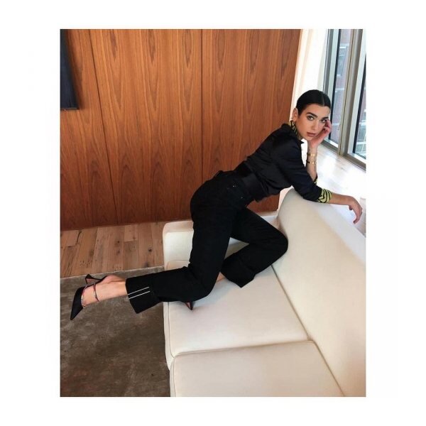 Амина Муадди — новая звезда мира моды, в чьи туфли влюбились голливудские актрисы, топ-модели и даже королевские особы