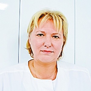 — Если анализы показывают стойкое снижение гемоглобина — ​это повод насторожиться. В 90% случаев пониженный гемоглобин свидетельствует о наличии серьёзных заболеваний, — ​говорит ведущий эксперт Центра молекулярной диагностики ЦНИИ эпидемиологии Роспотребнадзора Елена ТИВАНОВА.
