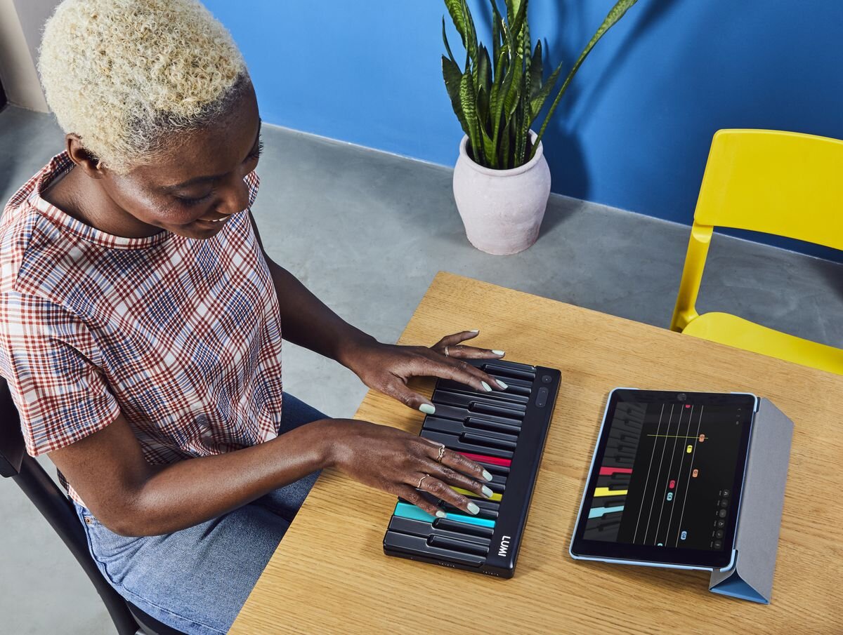 Сопутствующее приложение научит вас играть без нот.  Фото — Roli