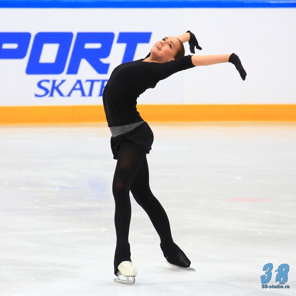 Фото: Alina Zagitova – Queen Of Ice! Алина Загитова - vk.com