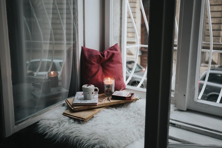 https://unsplash.com/photos/u_z0X-yrJIE