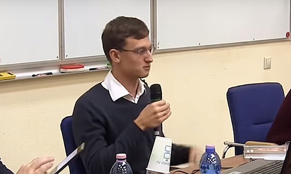 Владимир Назаров