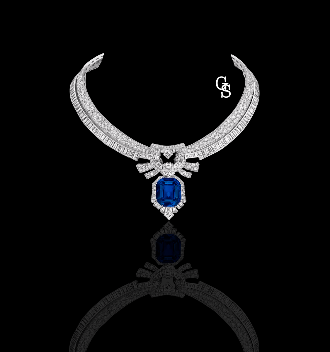 Колье Maiolica от ювелирного дома Van Cleef&Arpels с бриллиантами в круглой и ступенчатой огранке и сапфиром больше 100 карат в классической изумрудной огранке.