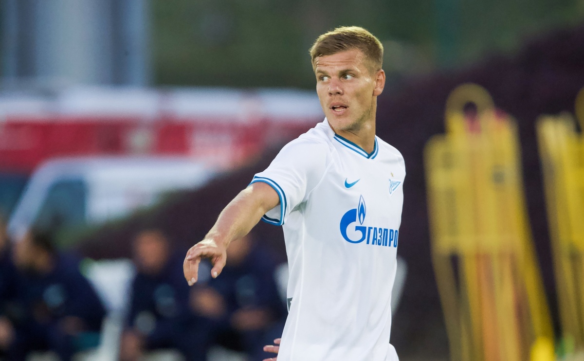 Первый, он же крайний матч Кокорина после выхода из тюрьмы за "Зенит".