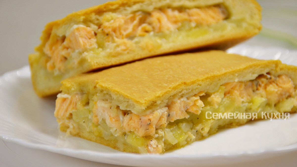 Постный пирог с начинкой из картофеля и филе рыбы. Рыбно-картофельный пирог с использованием постного дрожжевого теста.