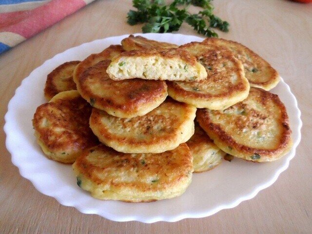 Нежные оладушки с кабачком