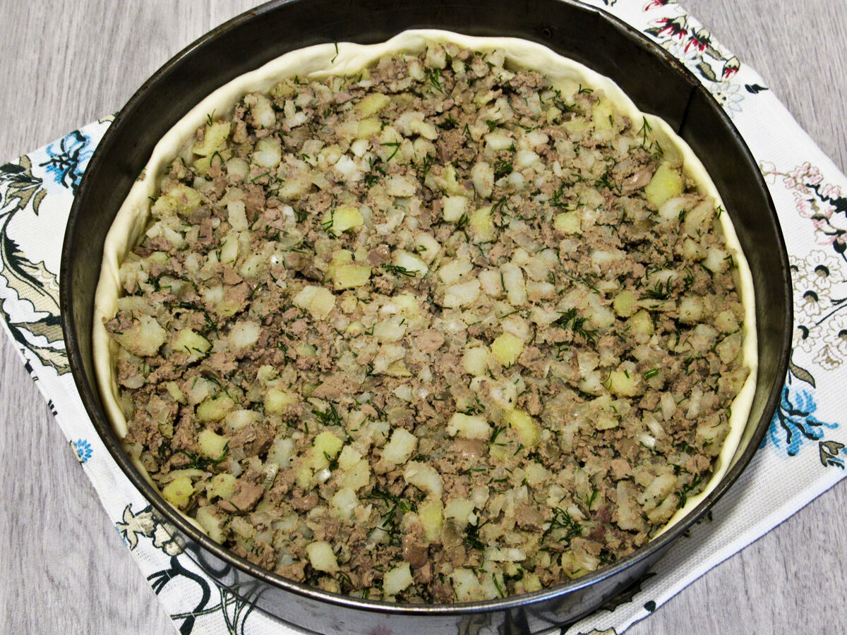 Пирог с печенкой и картошкой