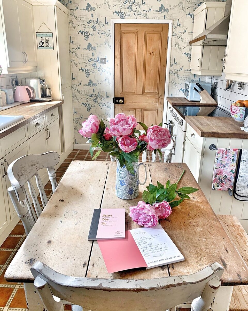 Источник всех фото в этом посте: https://www.instagram.com/dickson_vintage/.