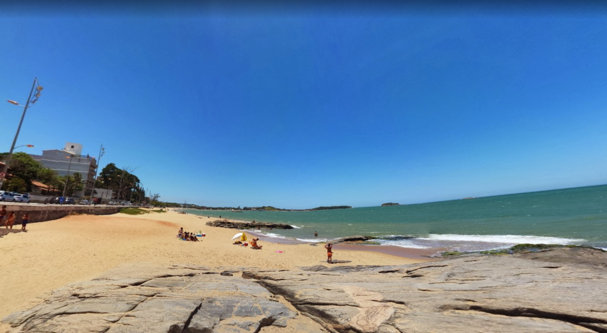 Черепаший пляж к востоку от Рио-де-Жанейро, источник: Google Maps
