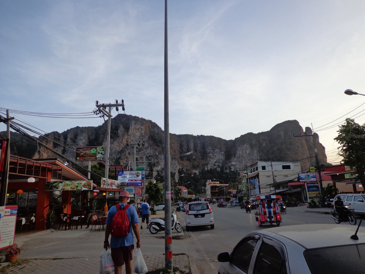 Затарились:))