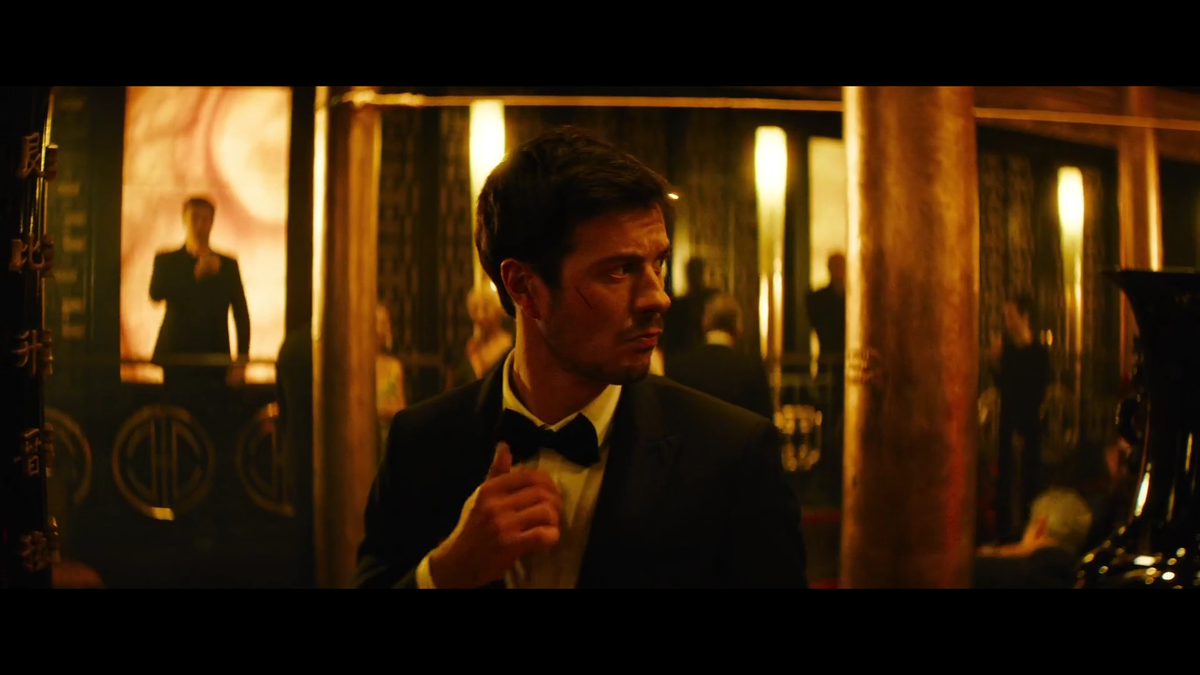 Кадр из х/ф "Майор Гром: Чумной доктор", 2021 год, режиссёр Олег Трофим. Майор Гром приходит в казино "Золотой дракон". 