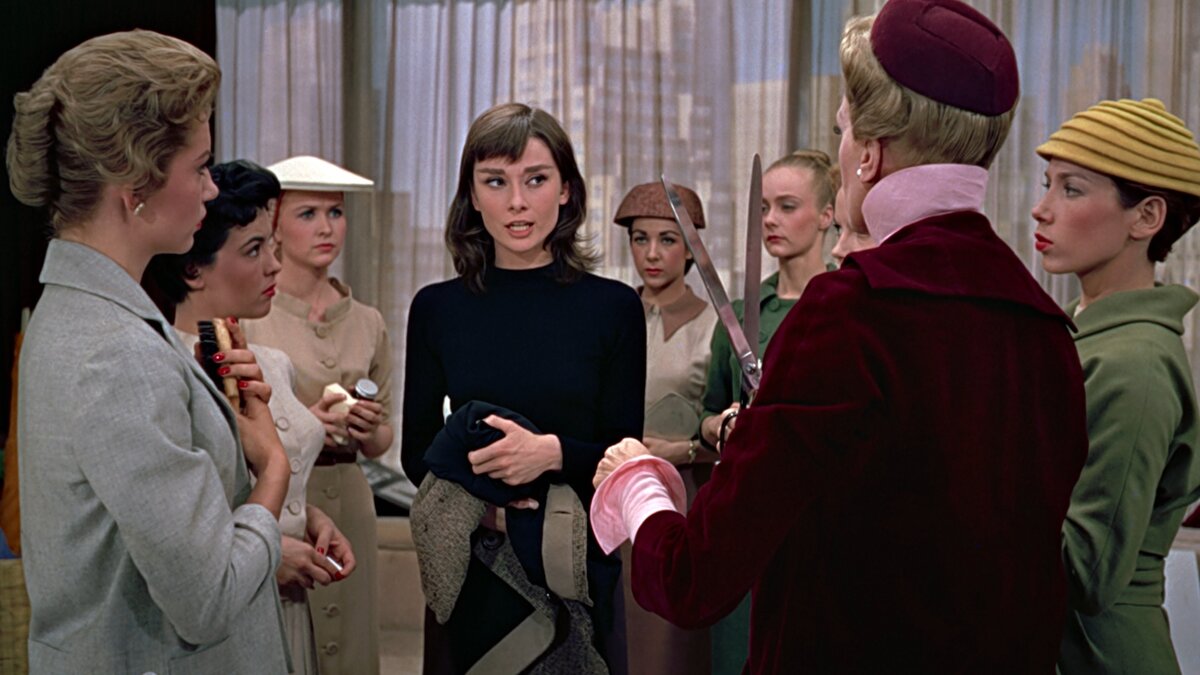 кадр из фильма "Забавная мордашка"