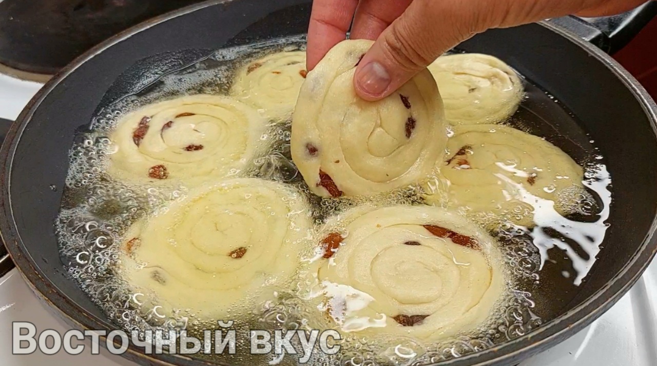 Готовлю мягкие, вкусные жареные творожные булочки с изюмом рецепт простой и  лёгкий