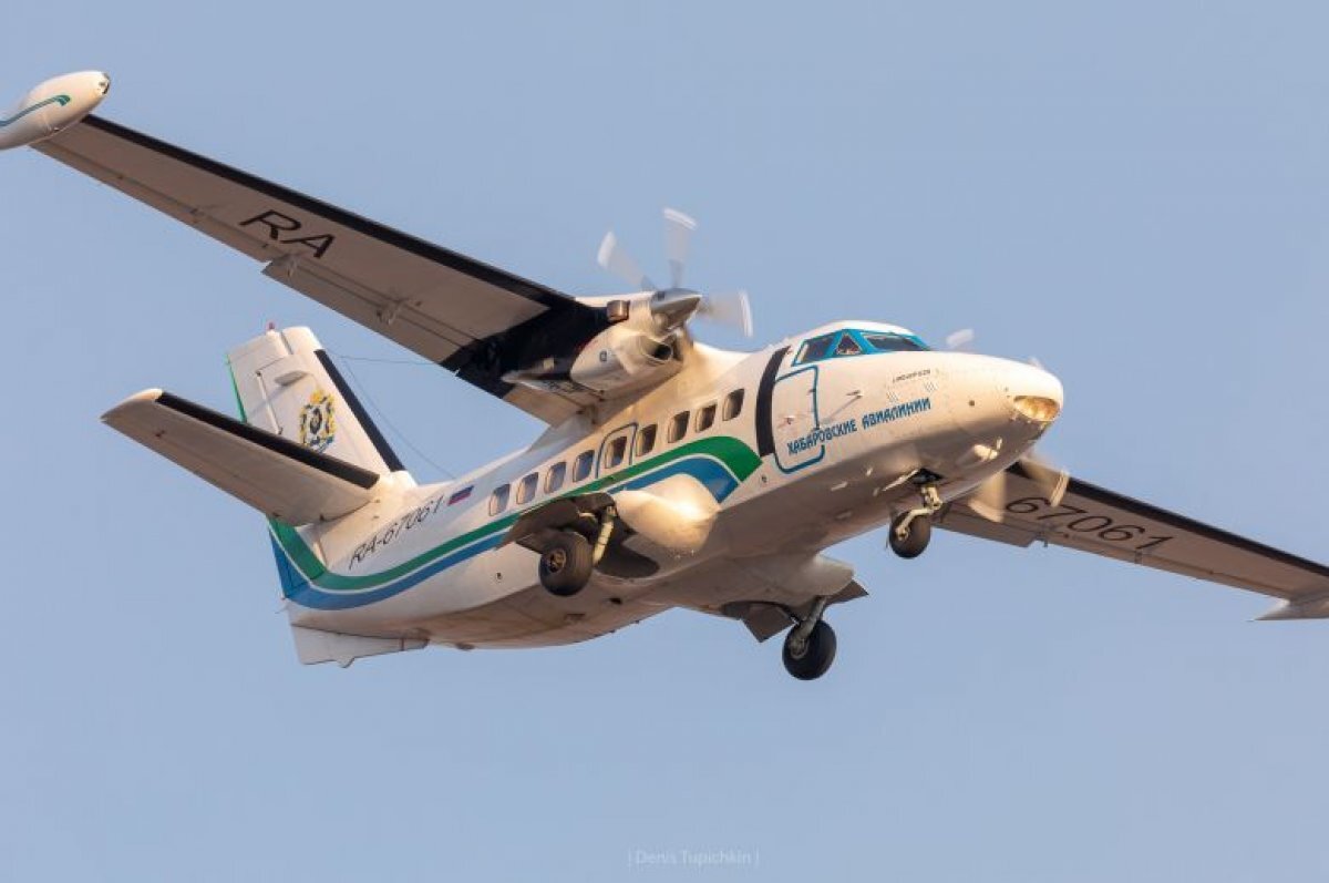    Самолёт из Хабаровска порвал шасси при посадке в Охотске