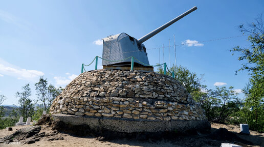 Рассматриваем корабельную пушку Б-13 образца 1935 года в Заполярном. Здесь громили нацистов!