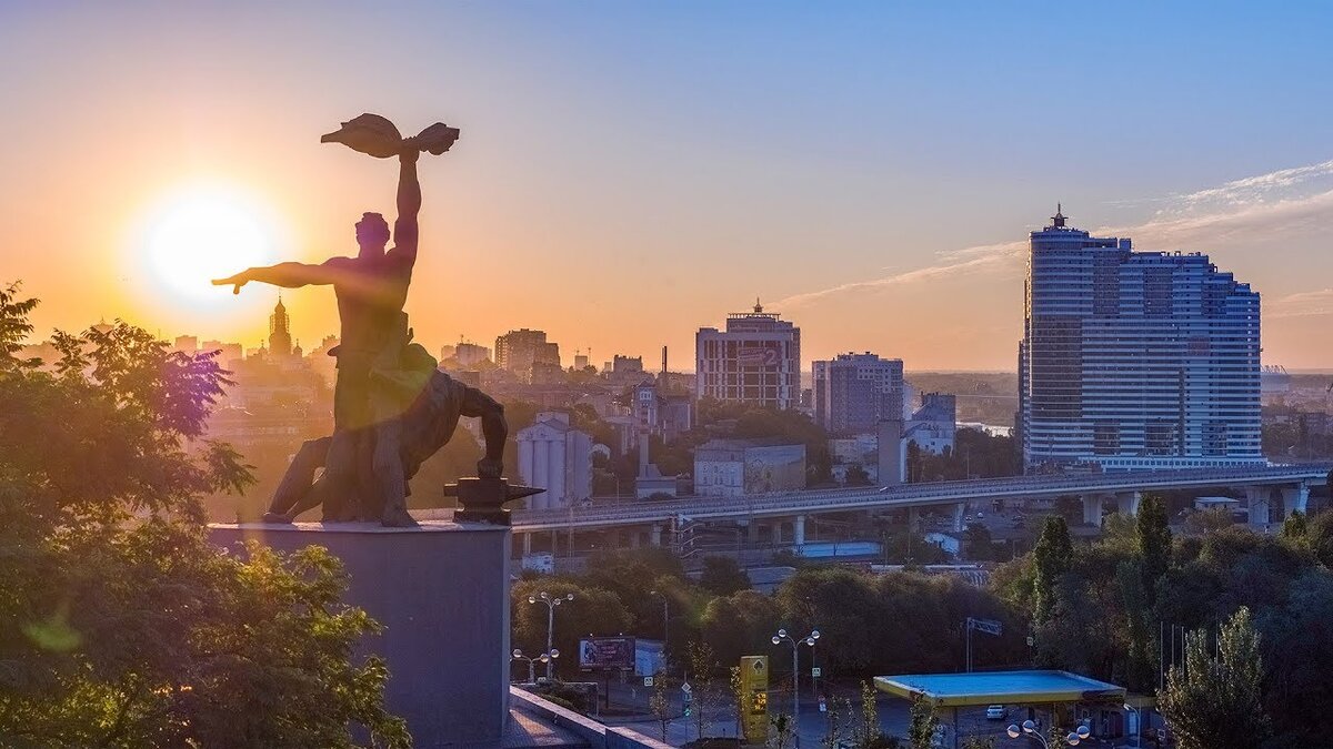 Вид на новостройки Ростова-на-Дону (Фото - Яндекс картинки)