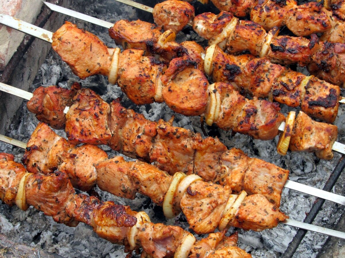 Свиной шашлык в томатном соке - пошаговый рецепт с фото.