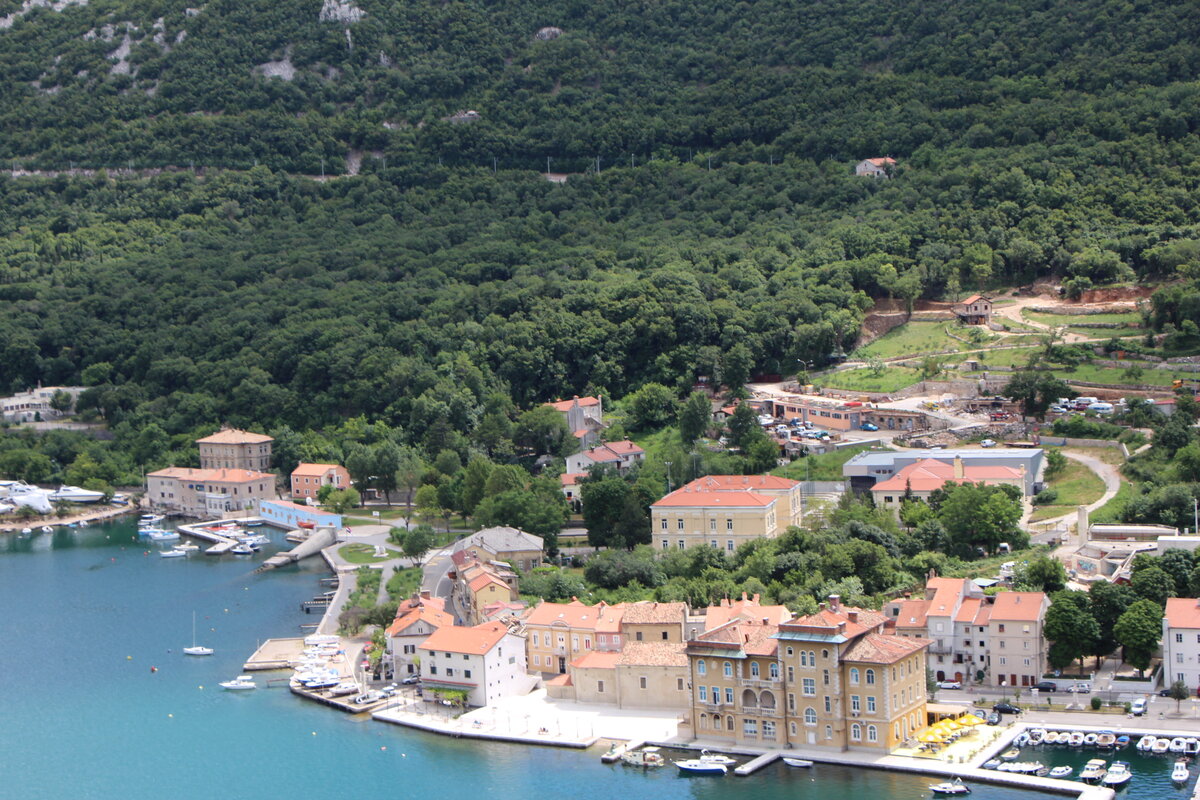 Озеро Hvar Хорватия