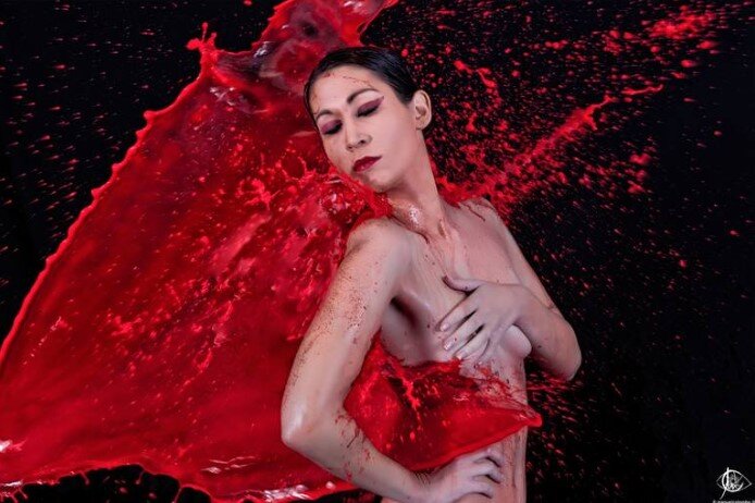 Мануэль Коломбо. True Colors- Red #1