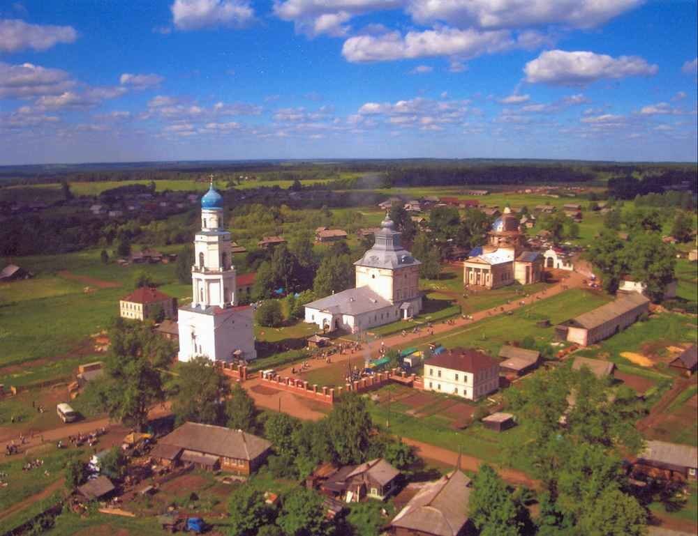 Панорама села с вертолета.