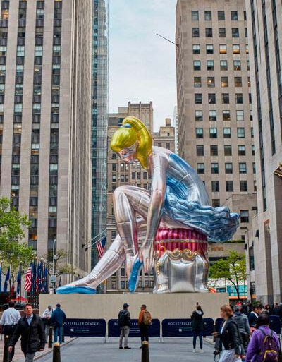 На фото: произведение Д. Кунса, 2017 год, Нью-Йорк