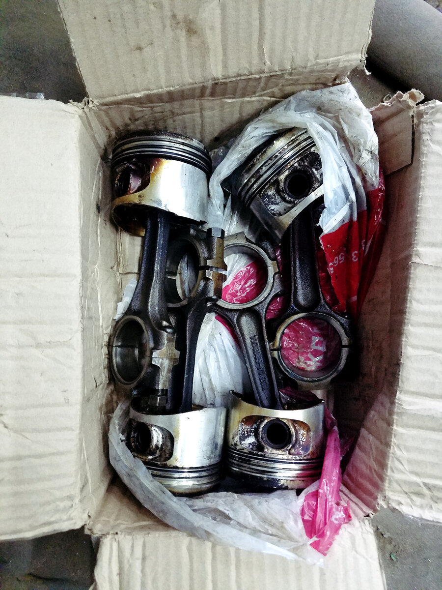 Я ВАЗ люблю, за поршни и шатуны с плавающим пальцем