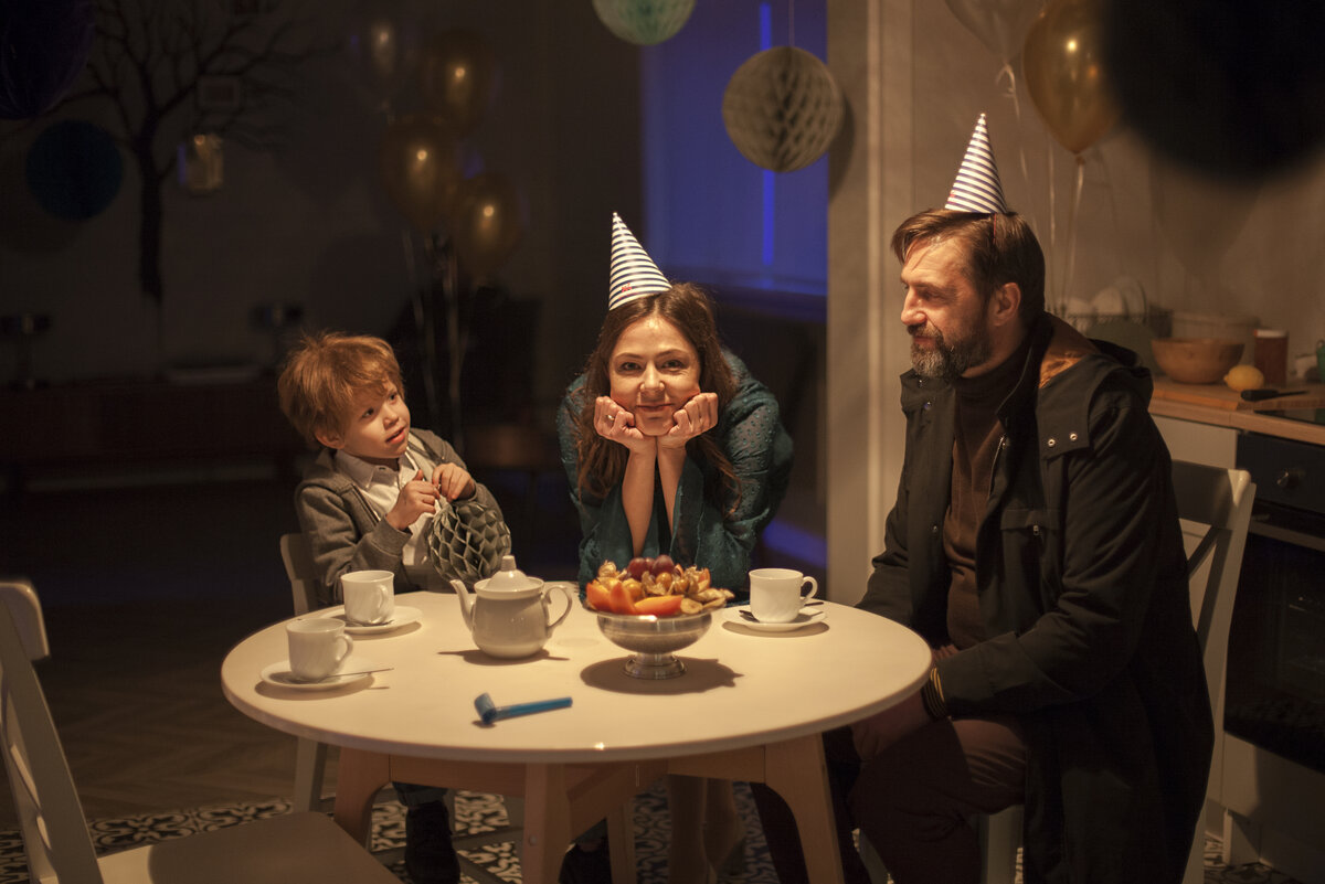 кадр из фильма "Тварь"