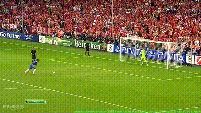 Серия пенальти. 3:4. Дидье Дрогба.