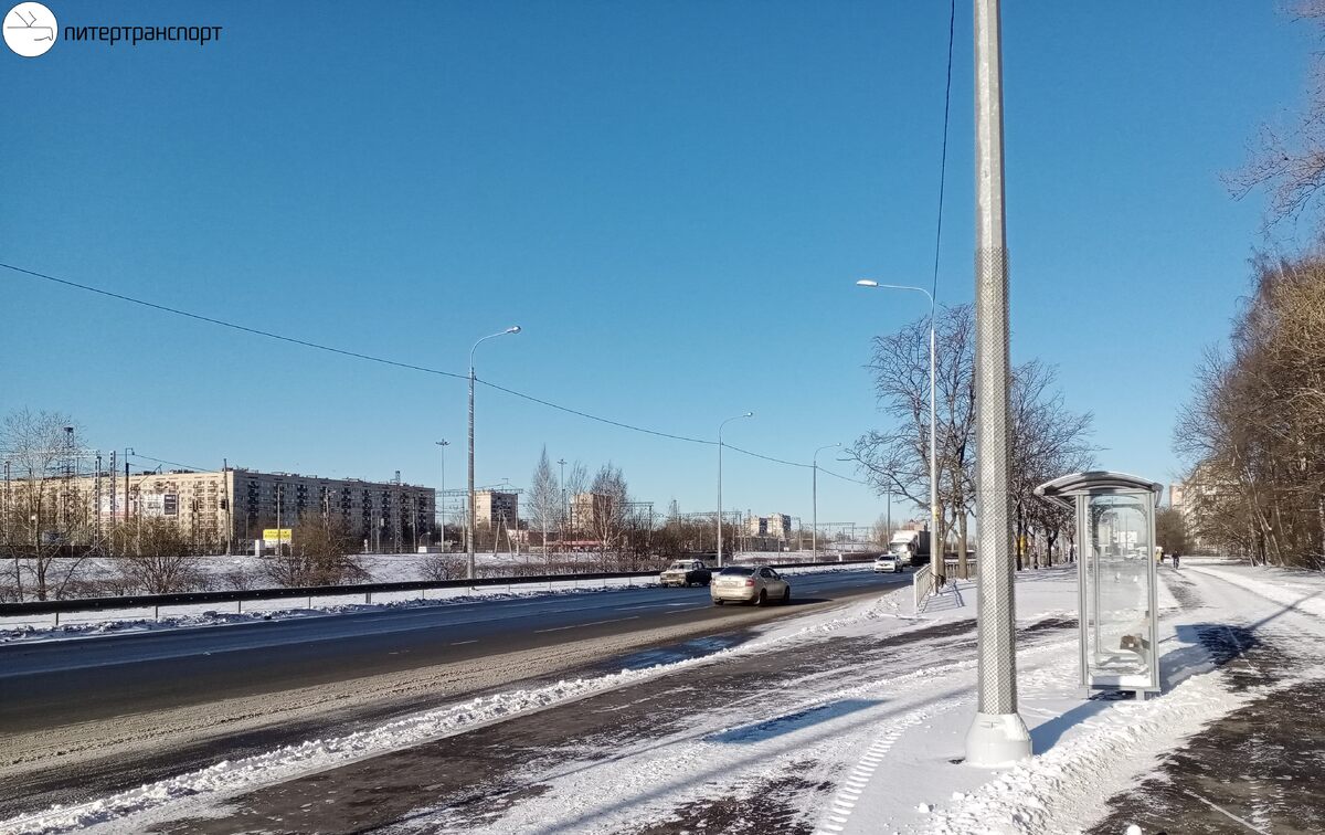 Остановка у ж/д платформы Проспект Славы; 6 февраля 2020 года