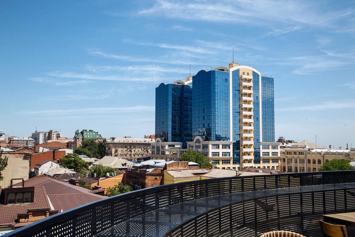 Ростов бц купеческий двор. Ростов бц купеческий двор. Бц купеческий двор ростов-на-дону. Бизнес центр купеческий двор ростов. Купеческий двор социалистическая ул 74 ростов-на-дону.