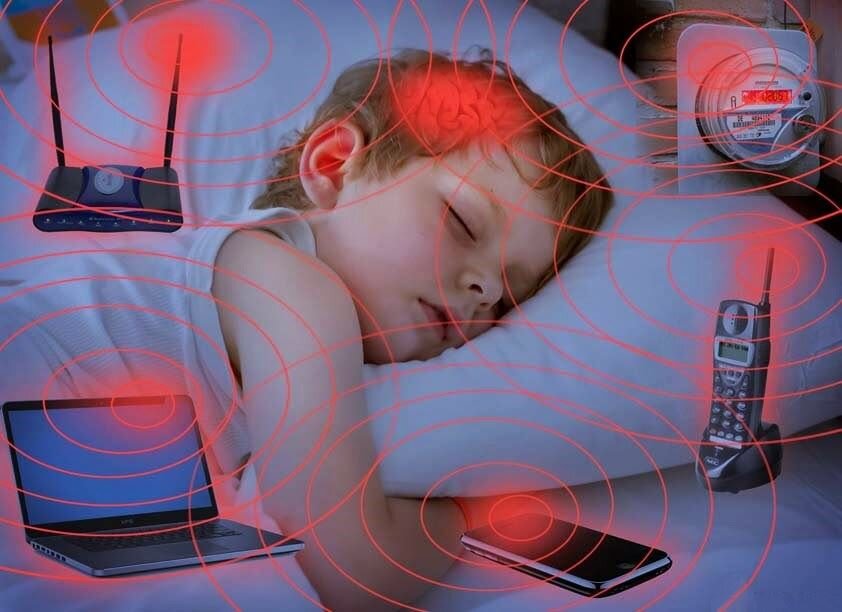 Боремся с мифами: вреден ли Wi-Fi для здоровья современного человека?