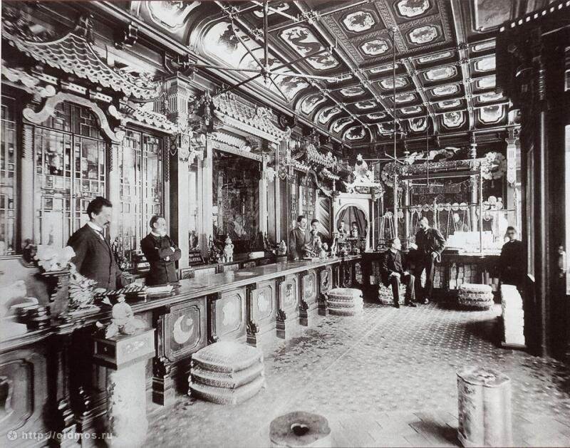 В чайном магазине Перлова. Первая половина XIX-го века