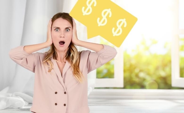 Рост цен на ПВХ окна - стоит ли беспокоиться? (источник: https://www.canva.com/, авторский дизайн)