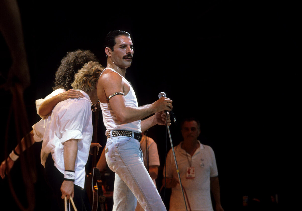 Музыканты Queen на благотворительном концерте "Live Aid" (1985)