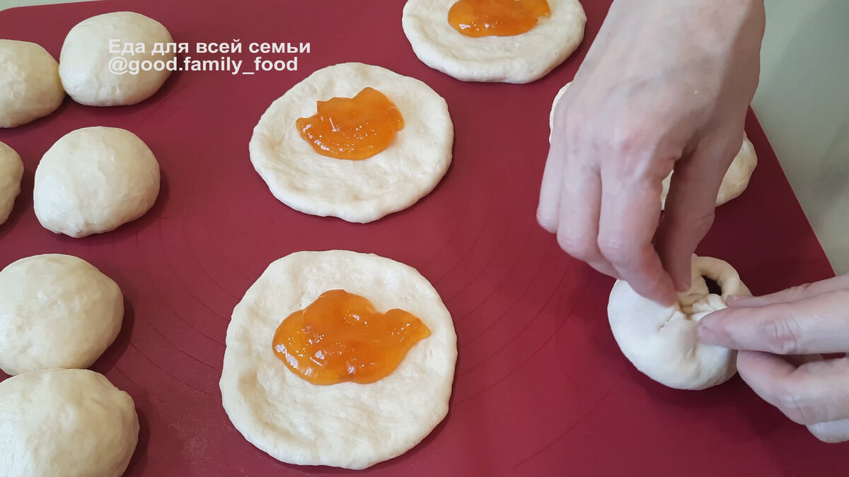 Порционные пироги с курицей и зелёным луком - пошаговый рецепт с фото