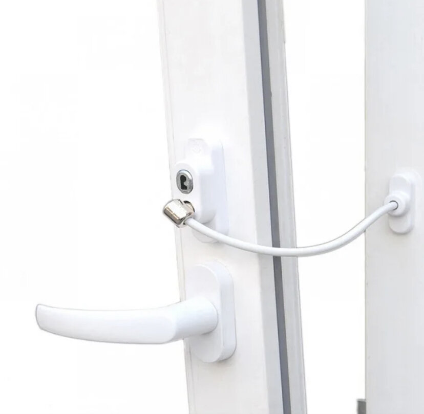 Ограничитель открывания Penkid с тросом белый / коричневый 385 рублей 