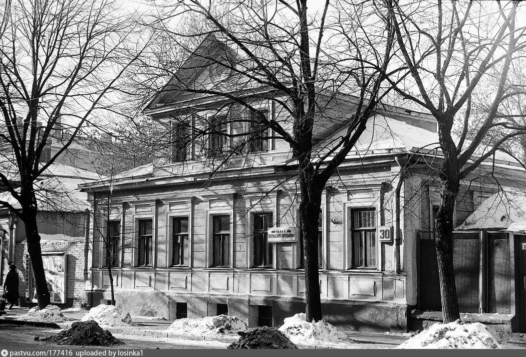 Большая Ордынка улица, дом № 30, 1986 г. Фото И. Нагайцева.